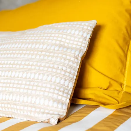 ベッド・アンド・ブレックファスト Des Longschamps 3*