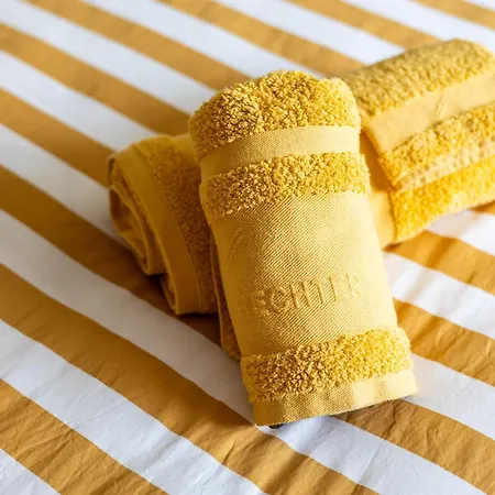 ベッド・アンド・ブレックファスト Des Longschamps