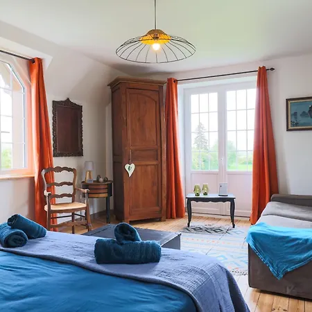 Des Longschamps Couette-café Argoeuves