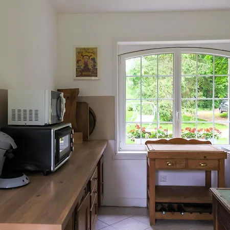 Des Longschamps Couette-café