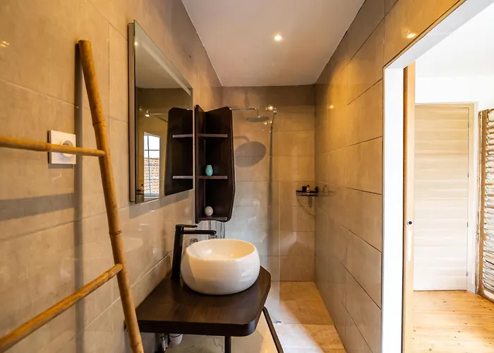 Des Longschamps Bed & Breakfast